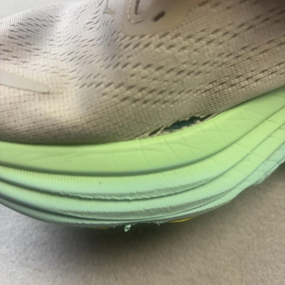 Hoka One One Bondi 8 Shoes Womens Size 9.5 White Running Sneakers 1127952 BDBSO